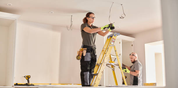Best Affordable Emergency Electrician  in Lacey, WA