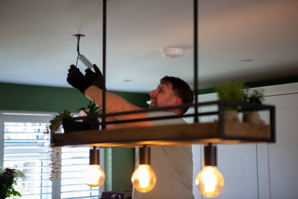 Best Licensed Electrician  in Lacey, WA